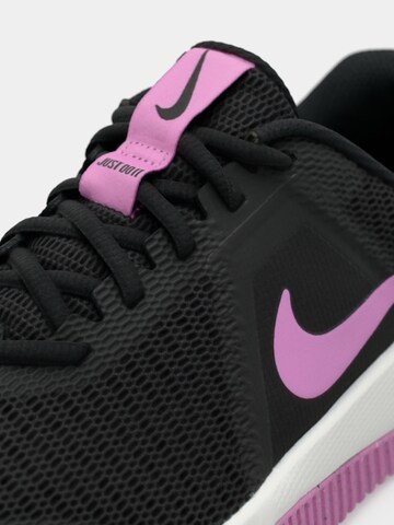 NIKE Спортивная обувь 'MC Trainer 3' в Черный