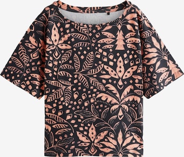 juoda Next Marškinėliai: priekis