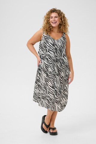 KAFFE CURVE Jurk 'Caisy Ami' in Zwart: voorkant