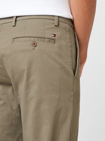 Regular Pantaloni eleganți 'Denton' de la TOMMY HILFIGER pe verde