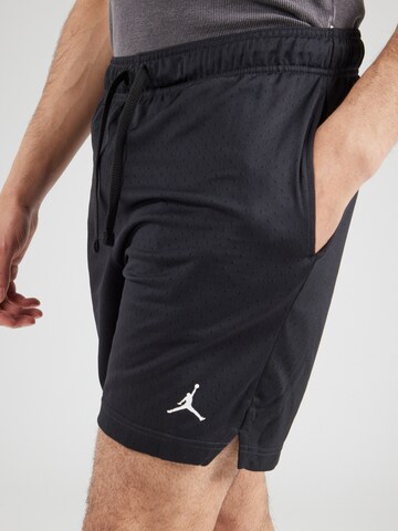 Regular Pantaloni sport de la Jordan pe negru