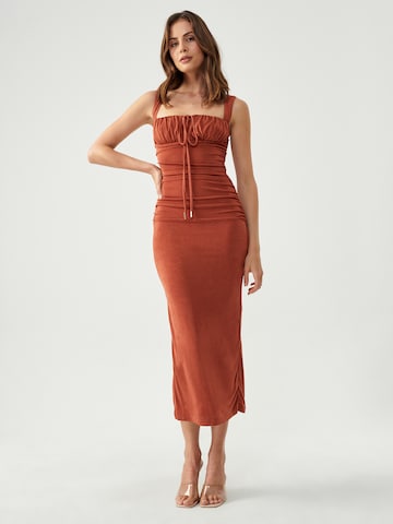 Robe 'WOODS' BWLDR en rouge