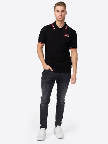 T-Shirt ' LYNTON ' LONSDALE en noir