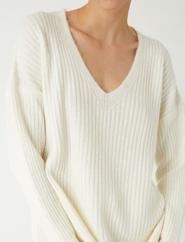 Koton Pullover in Weiß