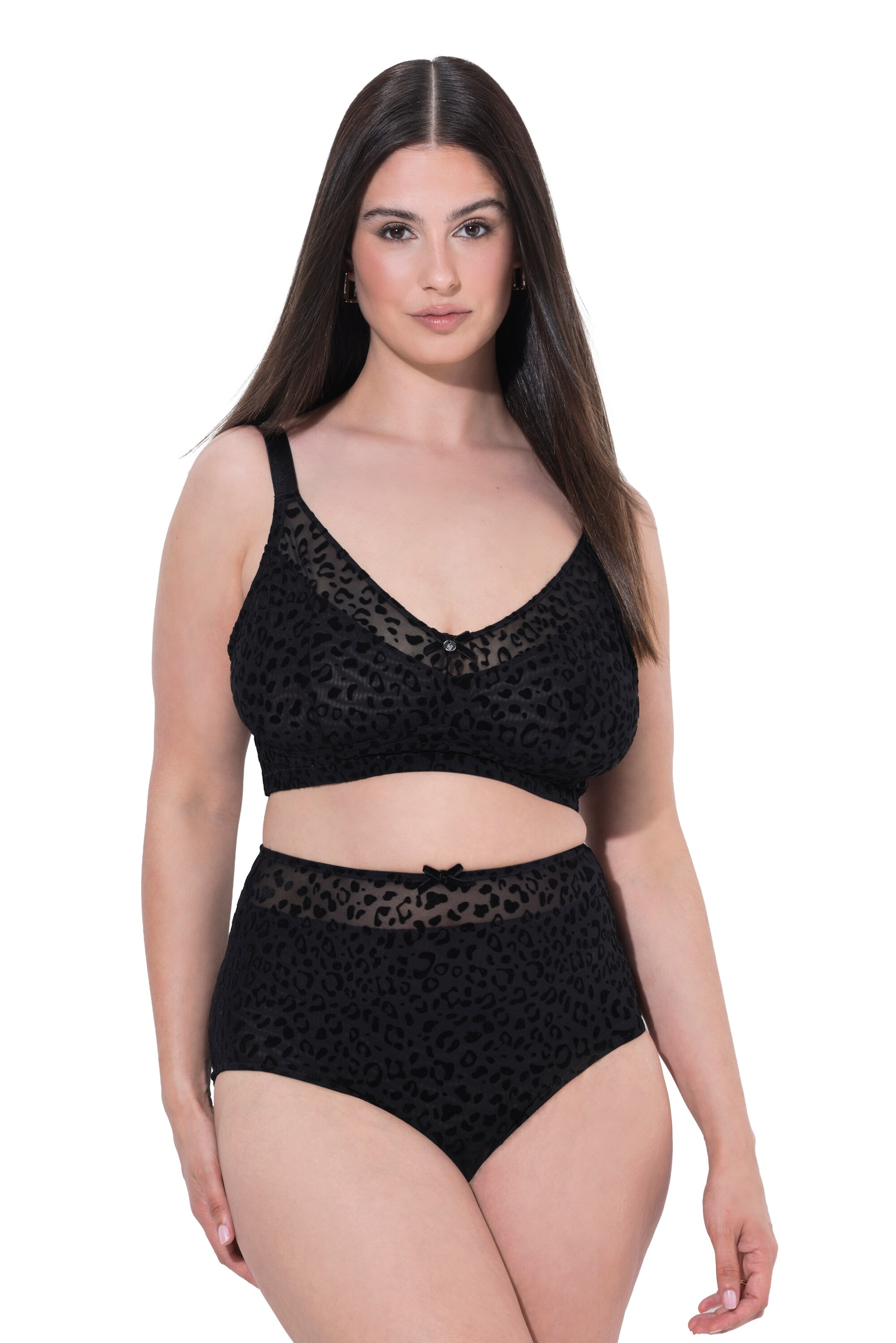 TruYou Panty in Black: front