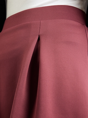 Jupe 'Romina' ABOUT YOU en rouge