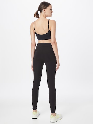 Urban Classics Skinny Leggings in Black