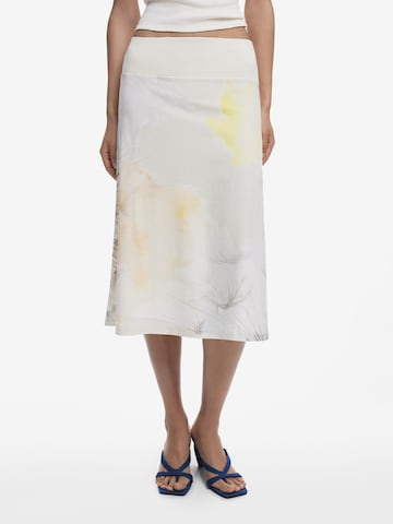 Jupe Desigual en blanc : devant