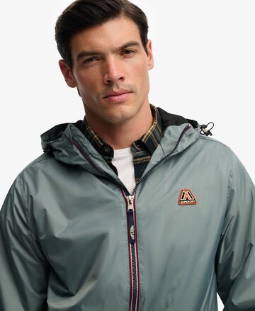 Veste mi-saison Superdry & Co en gris