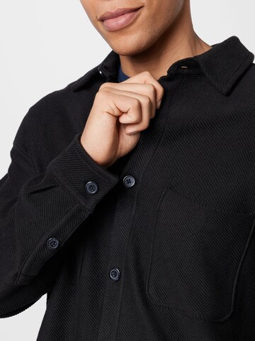 WEEKDAY Comfort fit Button Up Shirt 'Stay' in Black