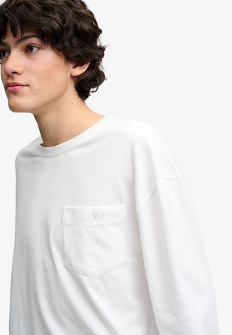 T-Shirt 'Bench x Superdry & Co.' BENCH en blanc