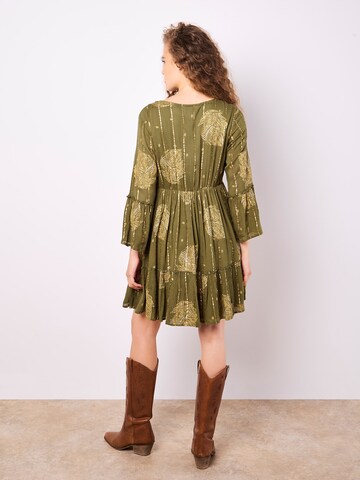 Apricot Dress ' ' in Green