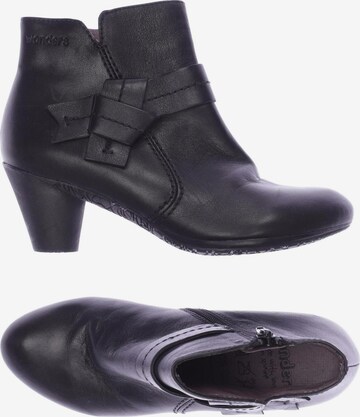 Wonders Dress Boots in 35 in Black: front