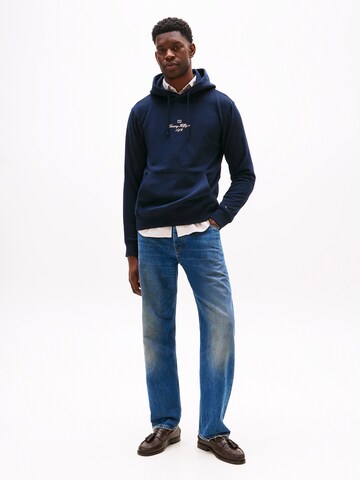 TOMMY HILFIGER Sweatshirt in Blau
