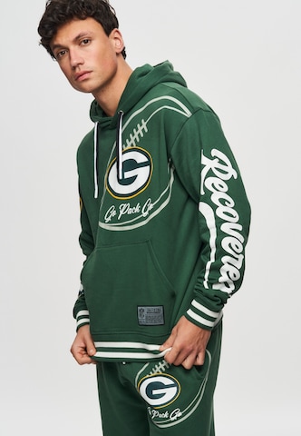 Recovered Sweatshirt 'NFL Packers Go Pack Go' in Groen