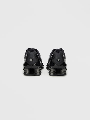 Sneaker low 'Shox TL' de la Nike Sportswear pe negru