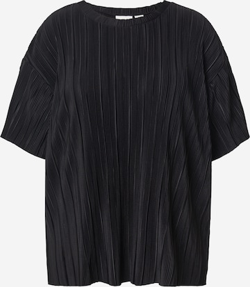 Tricou de la ONLY Carmakoma pe negru: față