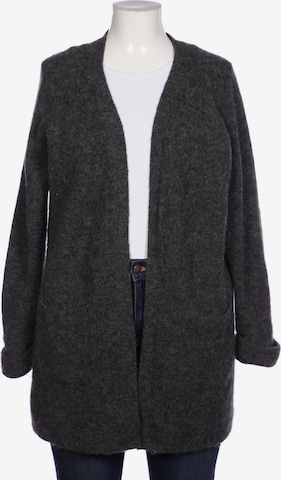 Juvia Sweater & Cardigan in L in Grey: front