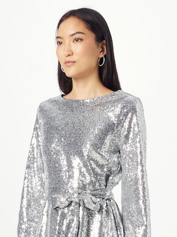 Dorothy Perkins Dress in Silver