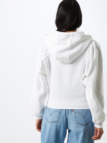 Sweat-shirt Urban Classics en blanc