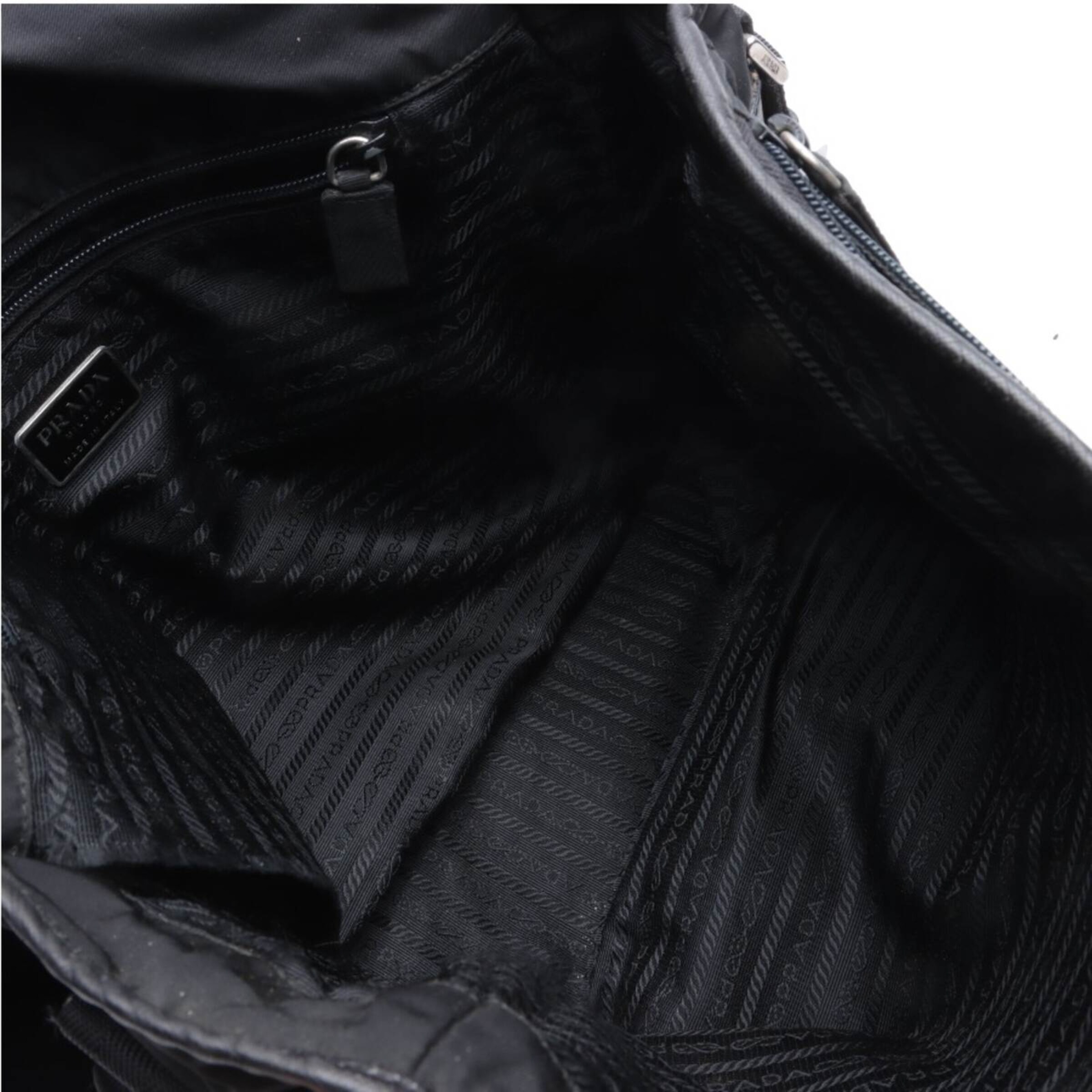 PRADA Bag in One size in Black