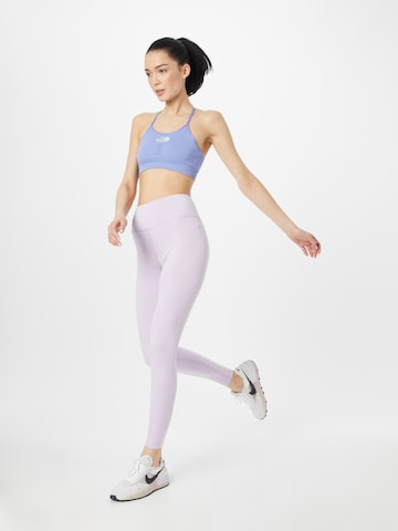 THE NORTH FACE - Soutien Bustier Soutien de desporto em roxo