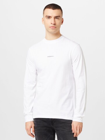 Han Kjøbenhavn Shirt in White: front