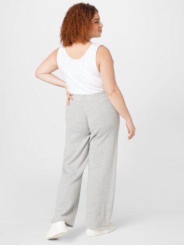 Loosefit Pantaloni de la Calvin Klein Curve pe gri