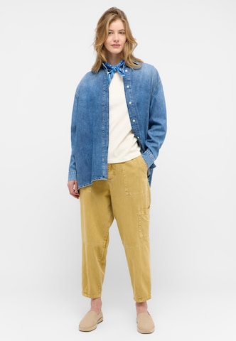 MUSTANG Tapered Cargo trousers 'Style Magee' in Yellow