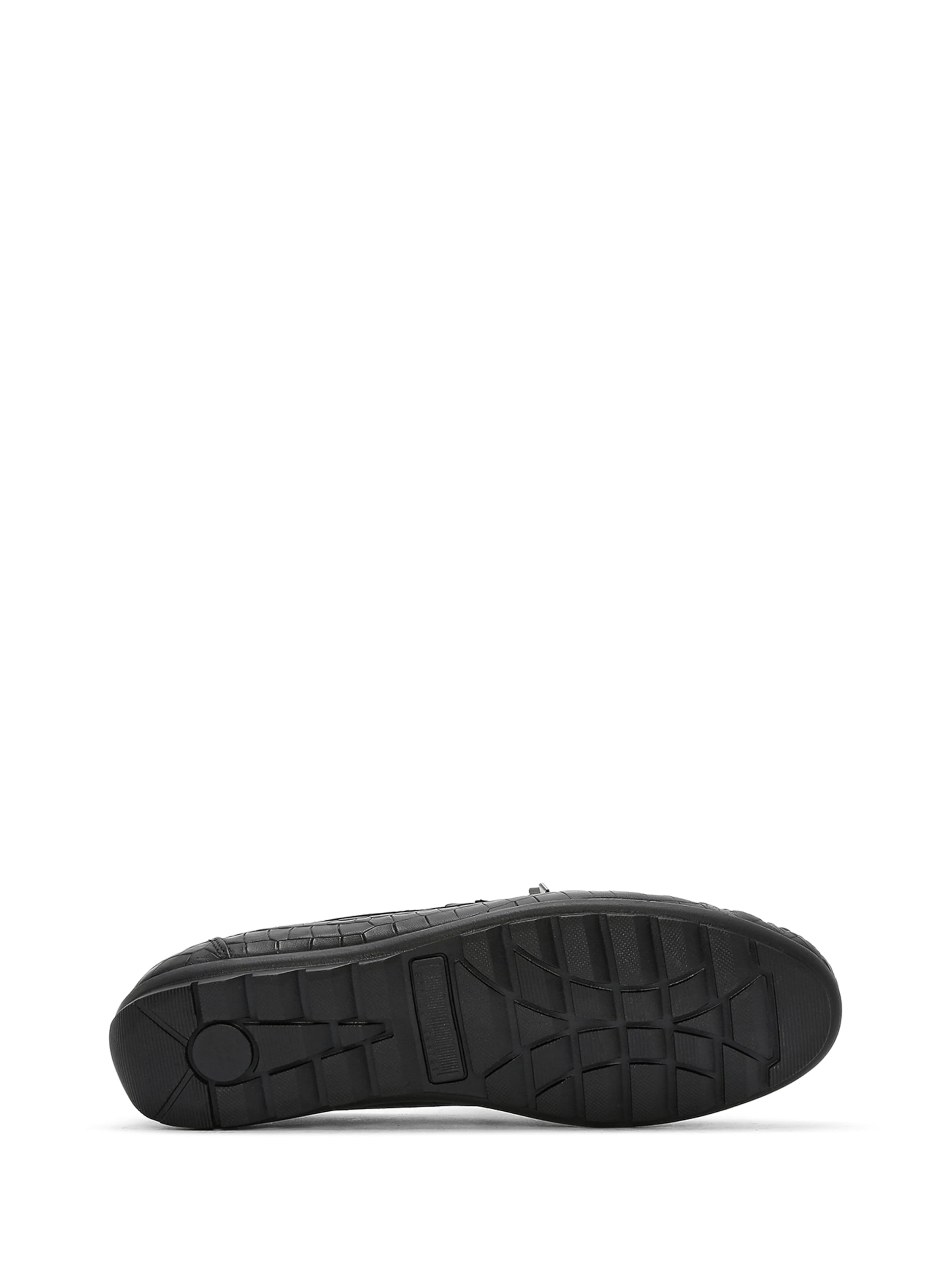 Derimod Moccasin in Black