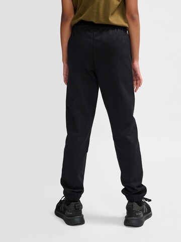 Hummel Regular Workout Pants in Black