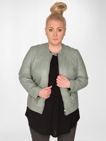 Maze Between-Season Jacket in Green: front