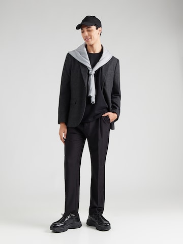 SELECTED - Camiseta 'SLHATLAS' en negro