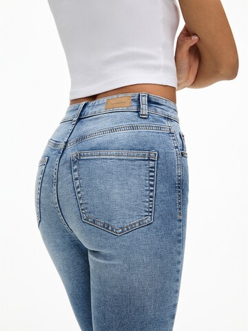 Pull&Bear Skinny Jeans in Blue