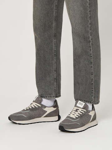 Candice Cooper Sneakers laag 'PLUME 2 UNI FUR.' in Zwart: voorkant
