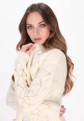 Cardigan 'Comfy' DreiMaster Vintage en blanc