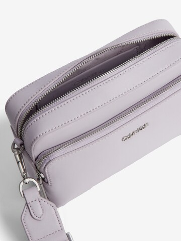 Sac à bandoulière Calvin Klein en violet