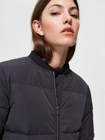 SELECTED FEMME Übergangsjacke 'Davy' in Schwarz