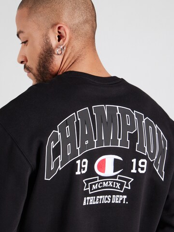 Felpa di Champion Authentic Athletic Apparel in nero