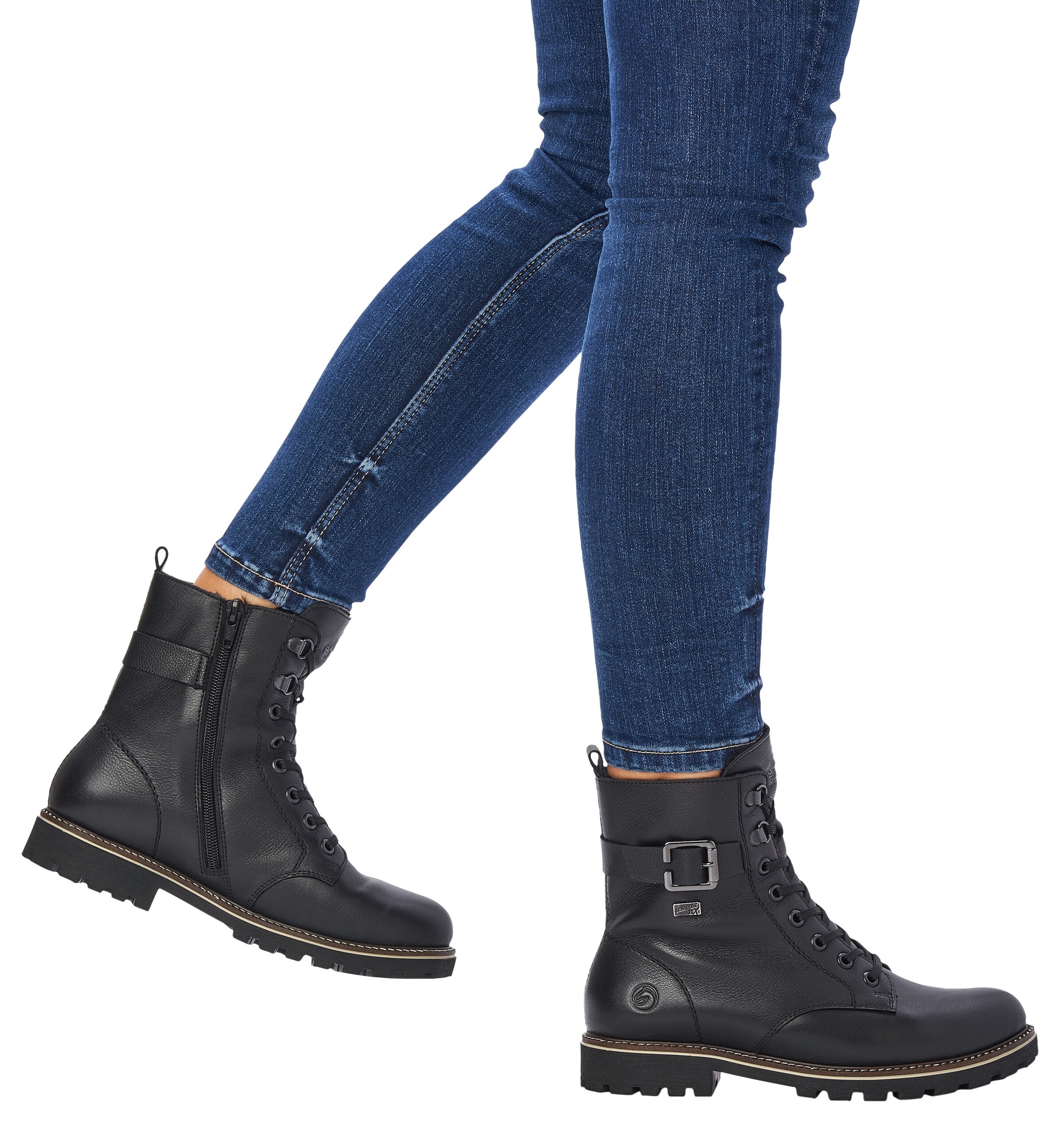 Stivaletto stringato di REMONTE in nero