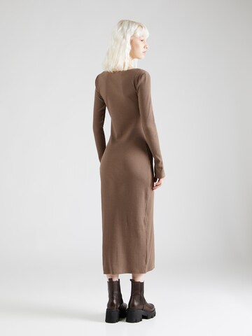 PIECES Kleid 'PCKUJA' in Braun