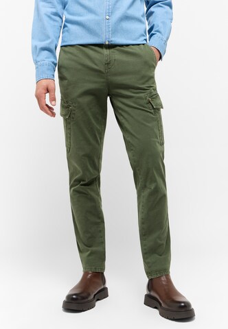 MUSTANG Loose fit Cargo Pants 'Daytona' in Green: front