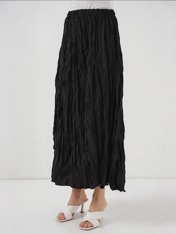 Bigdart - Saia em preto