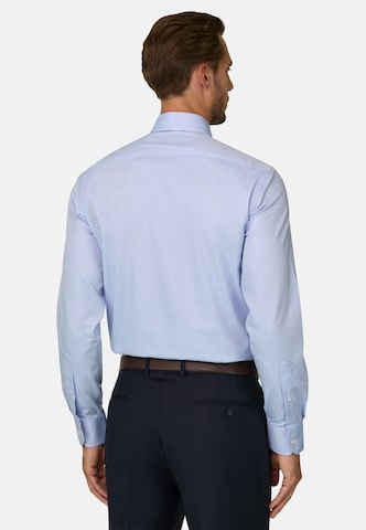 Coupe regular Chemise Boggi Milano en bleu : derrière