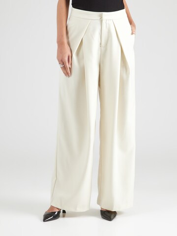 Lollys Laundry Wide Leg Bukser med lægfolder 'Zola' i beige: forside