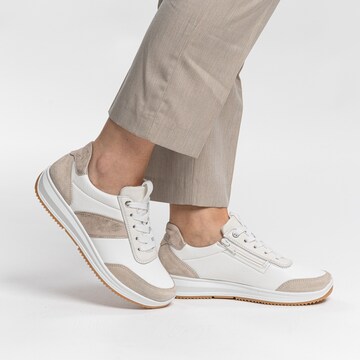 ARA Sneakers in Beige