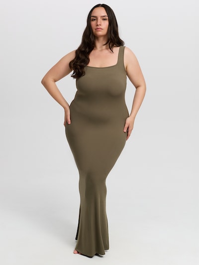 cfab by creamy fabrics Kleid 'Ribbed Tank Top Maxikleid'‌‌‌‌‌‌‌‌ in dunkelgrün, Produktansicht