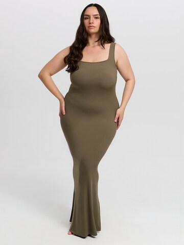 cfab (formerly creamy fabrics) Kleid 'Ribbed Tank Top Maxikleid'‌‌‌‌‌‌‌‌‌ in Grün