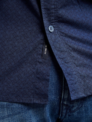 Coupe regular Chemise Petrol Industries en bleu