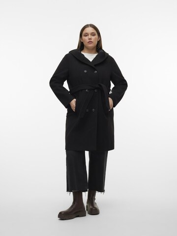 Vero Moda Curve Tussenmantel 'VINCEFIONA' in Zwart